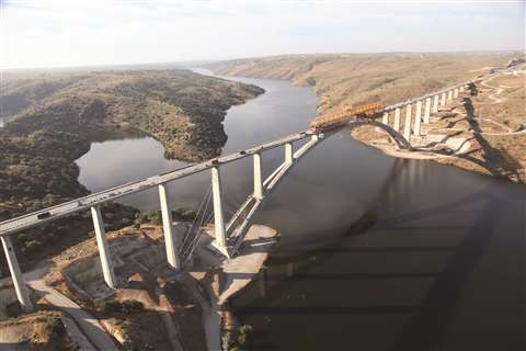 Almonte viaduct in spain fcc