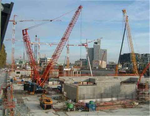 Restricted site conditions presented challenges for all aspects of the construction.