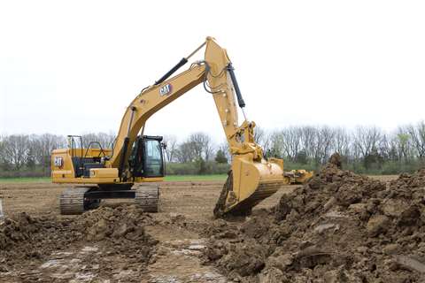 Cat 326 excavator
