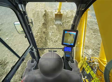 With the intelligent machine control PC210LCi-10, the bucket is automatically limited from digging b