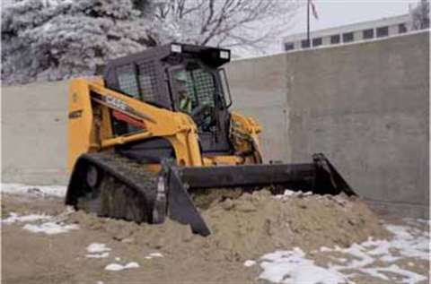 Ideal for poor ground conditions or to minimise damage, the Case 440CT tracked loader will be new at