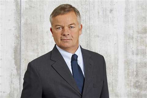 Arne Giske, Veidekke