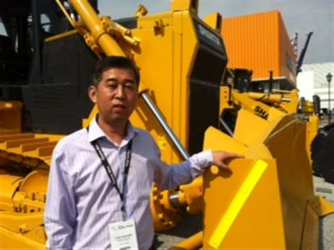 Shantui vice president Cheng Zhaohong: "Shantui started exporting to Africa in 1986, and we have gat