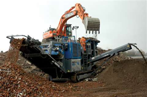 Skillings Crushing Company says its Mobicat MC 110 ZS Kleemann track-mounted jaw crusher produces le