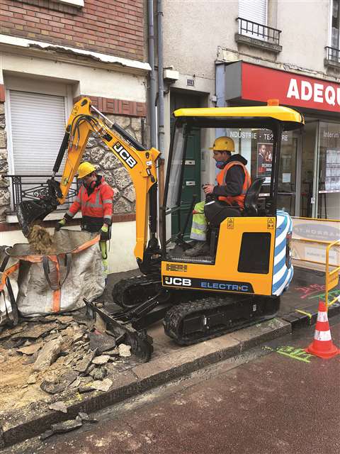 JCB 19C1-E France