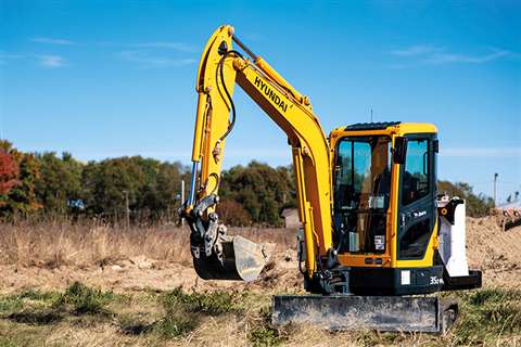 Cummins Hyundai excavator
