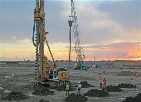 Bauer Spezialtiefbau has started work on foundations for a the new US$ 2 billion Bauer Punta coal-fi