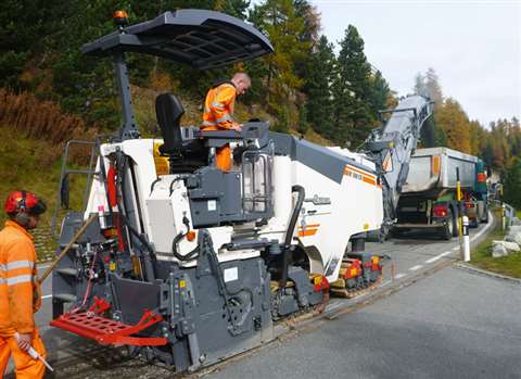 The Wirtgen W 100 CFi milling machine