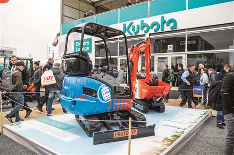 KUBOTA MUNICH-26819