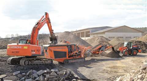 Rockster R1000S mobile crusher