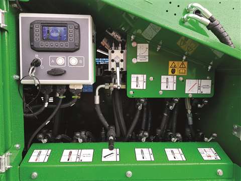 McCloskey International’s S250 screener's individual conveyor controls