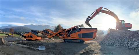 The impact crusher R1000S and the scalping screen RSS410 side by side